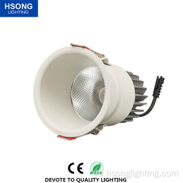 Anti-Blend-Stanze-kastierende Aluminiumvert als Downlight